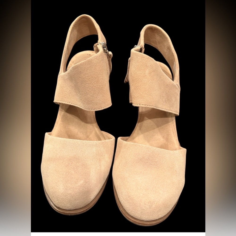 Toms Majorca Closed Toe Suede Heel
